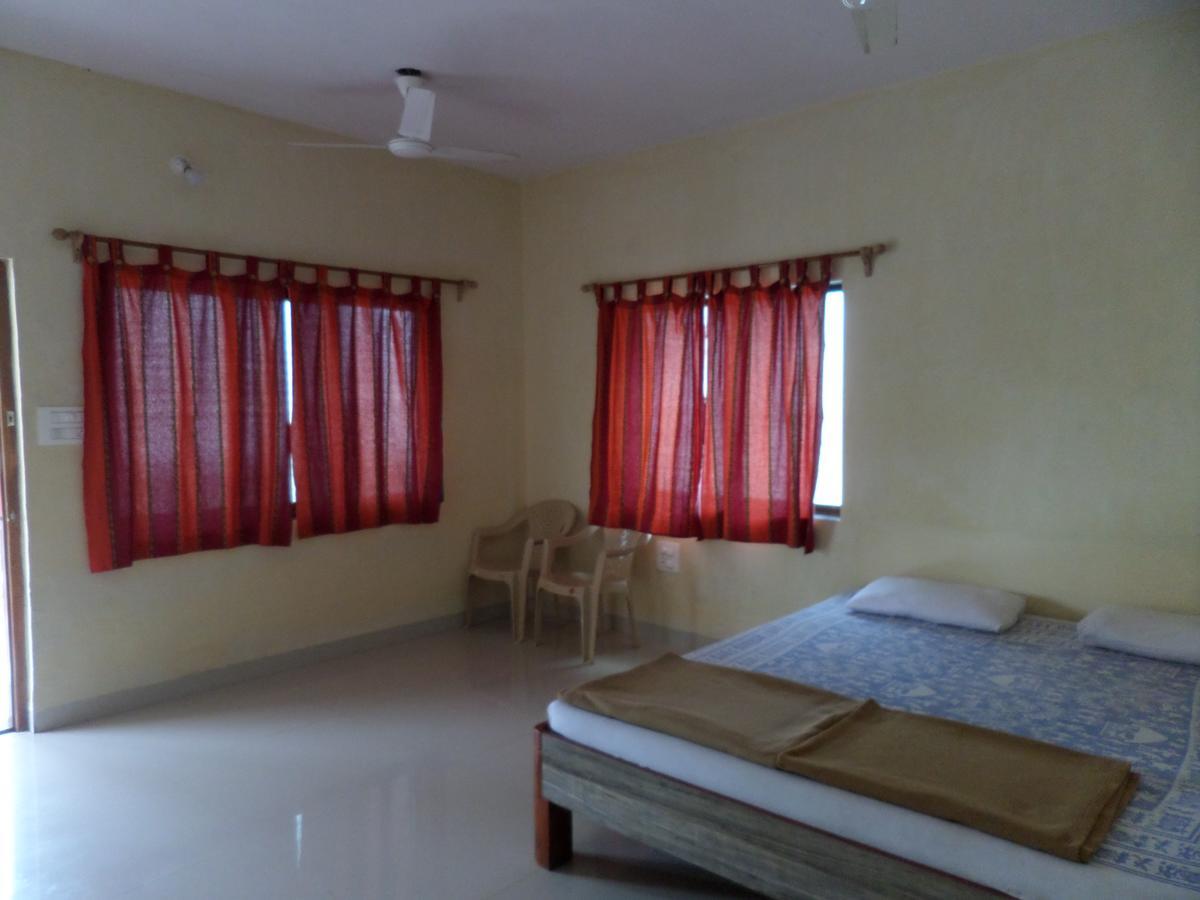 فندق Borlaiفي  Atithi Farm House المظهر الخارجي الصورة